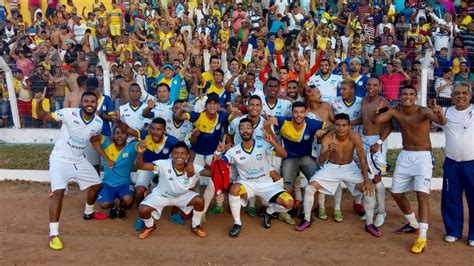 PESQUEIRA É CAMPEÃO DA SÉRIE A2 DO PERNAMBUCANO E VAI JOGAR A ELITE EM