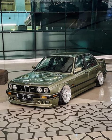 Bmw E30 M3 Best Jdm Cars Pretty Cars Driving School Bmw Cars