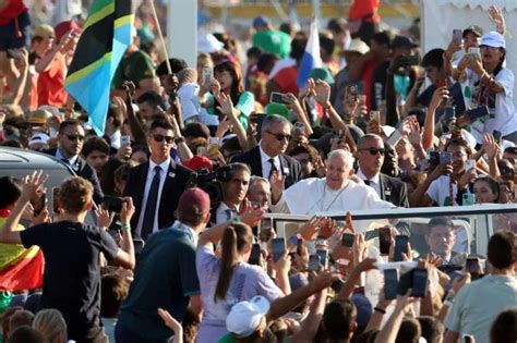 Le Pape Cl Ture Les Jmj De Lisbonne Devant Million De P Lerins La