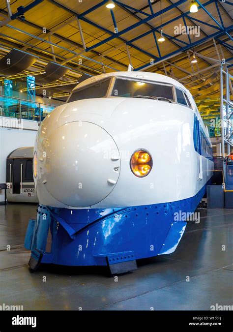 Shinkansen Passenger Hi Res Stock Photography And Images Alamy