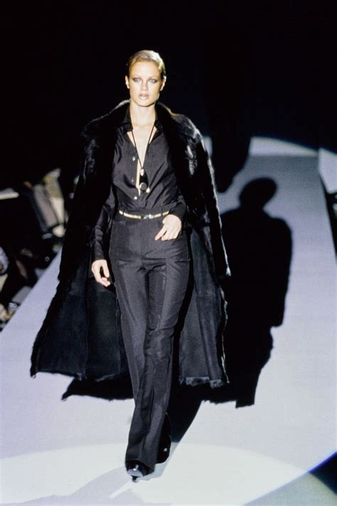 Gucci Fall 1996 Ready To Wear Fashion Show Fashion Gucci Runway How