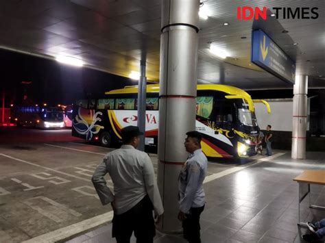 Polres Kubu Raya Pantau Arus Balik Di Terminal Dan Bandara