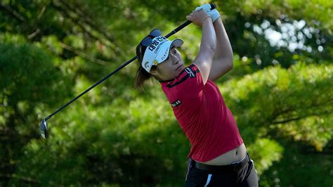 버디 9개 몰아친 이정은 Lpga 투어 신설 대회 2r 단독 선두