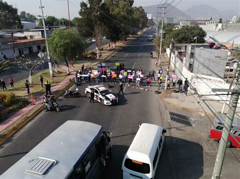 Bloquean la México Texcoco para exigir búsqueda de maestra