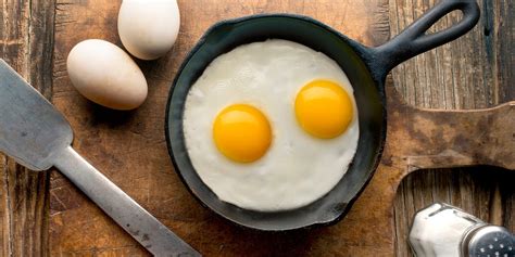 This Is The Trick To Making Perfect Sunny Side Up Eggs Recipe Extra Crispy Myrecipes