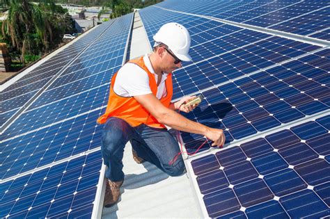 Step-by-Step Guide to Residential Solar Panel Installation - Solar ...