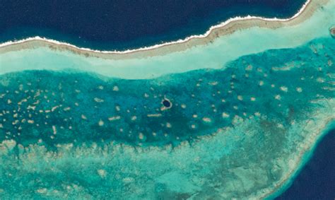 Belize Great Blue Hole Seen From ISS As Scientists Explore Mystery ...