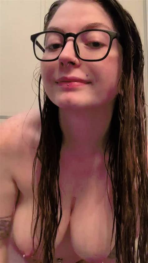 Freshly Showered No Makeup No Filters Would You Still Fuck Me