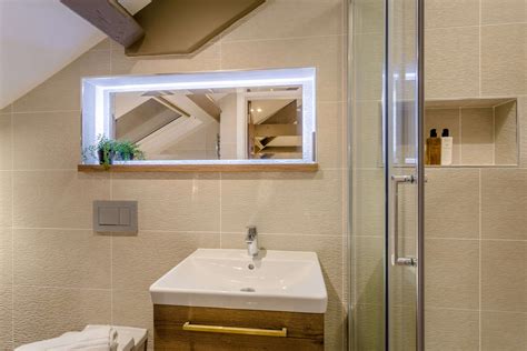 Chantilly Suite | Heritage Mews