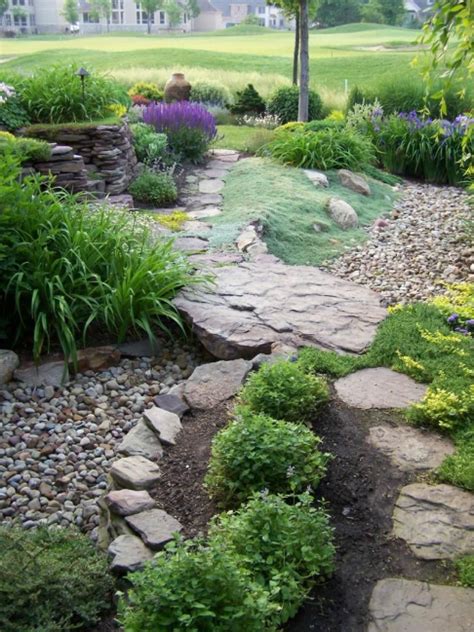 75 Dry Creek Bed Landscaping Ideas To Give Your Yard A New Life Home