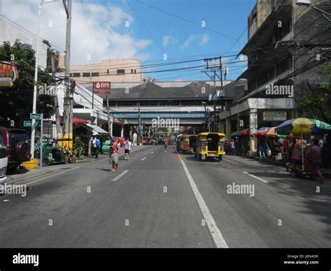 09538 Tayuman Street Santa Cruz Tondo Manila 23 Stock Photo - Alamy