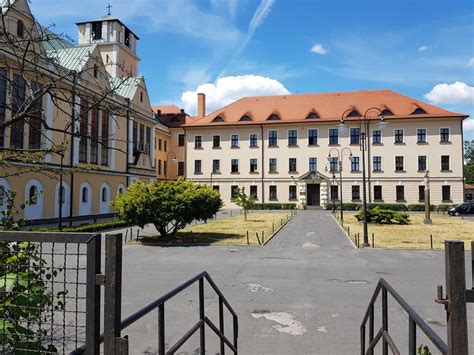 Gdzie mieszka ojciec Tadeusz Rydzyk To może zaskakiwać