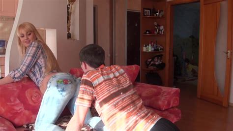 Hot Girl With Sexy Farts ThisVid