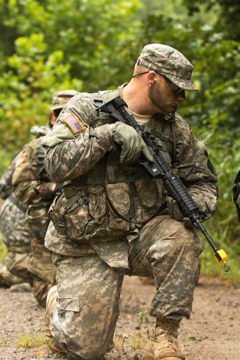 dvids news stand   lead lessons    lieutenant