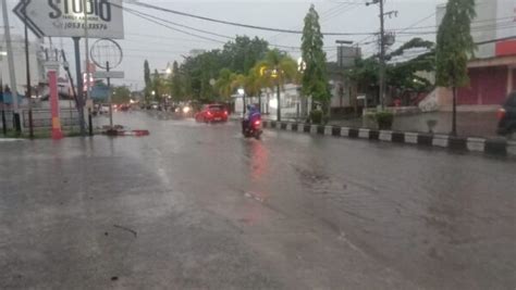 Gelontorkan Rp 3 Miliar Tangani Banjir Sampit RadarSampit