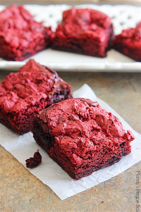 Red Velvet Brownies - Pretty Providence