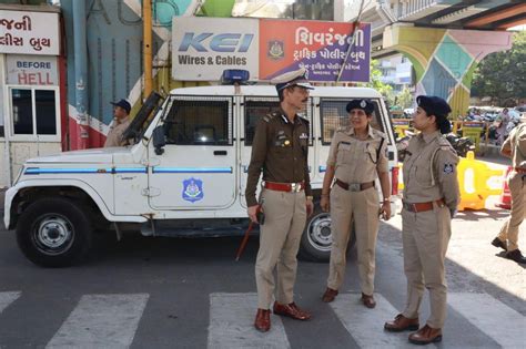 ahmedabad police added   photo ahmedabad police