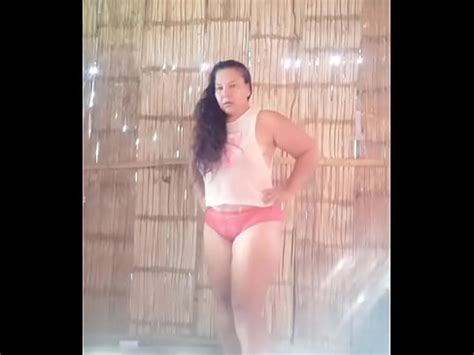 Hermosa Madura Latina Bailando XVIDEOS