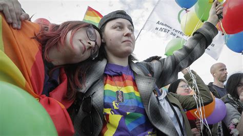 A New Russian Law Could Ban Trans People From Officially Changing Their