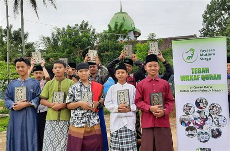 Wakaf Al Quran Untuk Ponpes Tahfizul Quran Kab Bandung Barat Yayasan