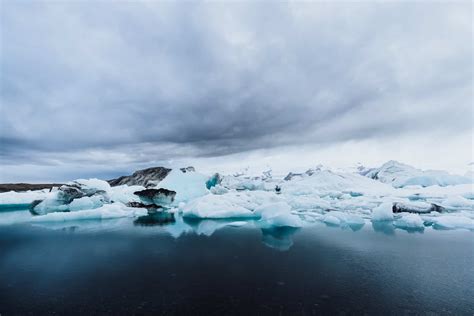 Diamond Beach Iceland: A Guide to Jokulsarlon Glacier Lagoon - Jared's Detours