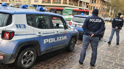 Trovati In Possesso Di Hashish Denunciati Due Giovani