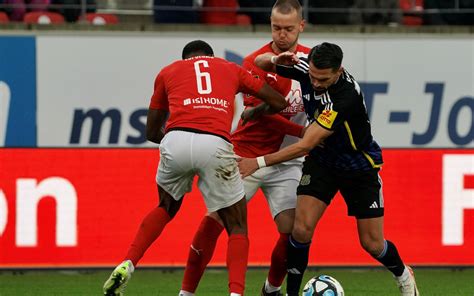 3 Liga 1 FC Saarbrücken siegt gegen Hallescher FC