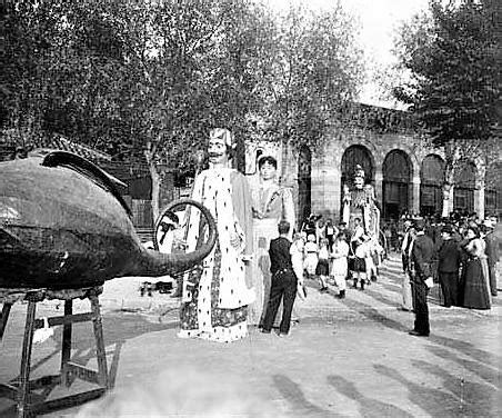 BARCELODONA Cercavila amb gegants i capgrossos Festes de la Mercè de