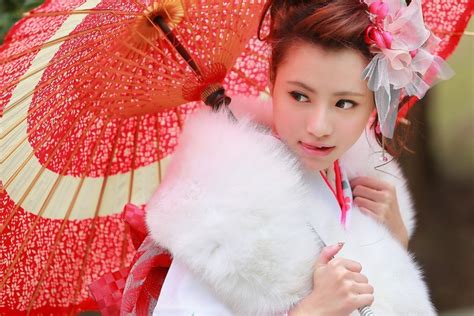 4K 5K Asian Umbrella Glance Beautiful HD Wallpaper Rare Gallery