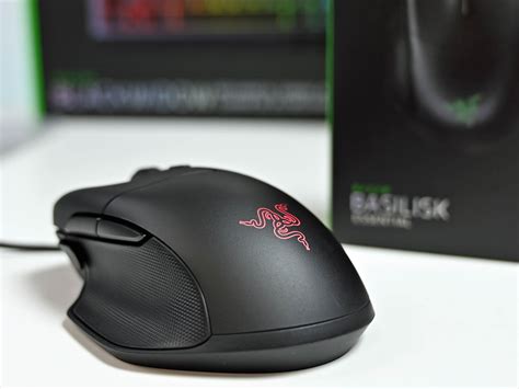 Razer Basilisk Essential review: The new king of $50 gaming mice ...