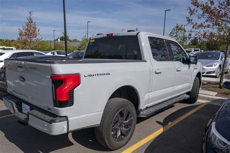 Spotted: Avalanche Lightning XLT (new 2023 color) | Ford Lightning ...