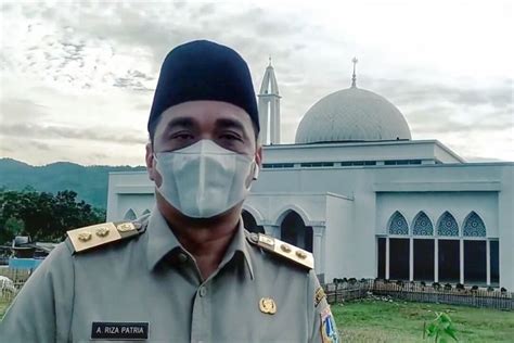 Sebut Asn Yang Nekat Mudik Akan Dapat Sanksi Ahmad Riza Patria