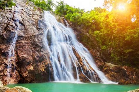 Top 10 waterfalls to explore on the island Koh Samui