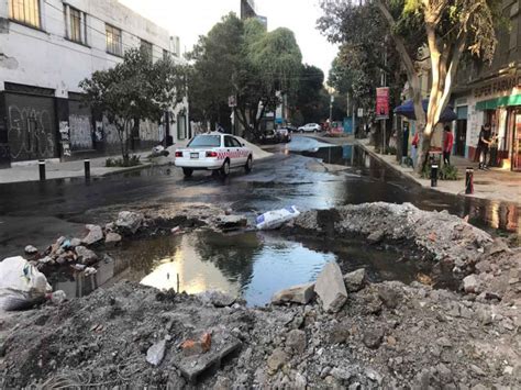 Se registra fuga de agua potable en la colonia Cuauhtémoc Excélsior