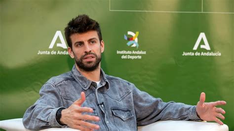 Piqué Sorprendió Al Publicar Su Primera Foto En Redes Sociales Con