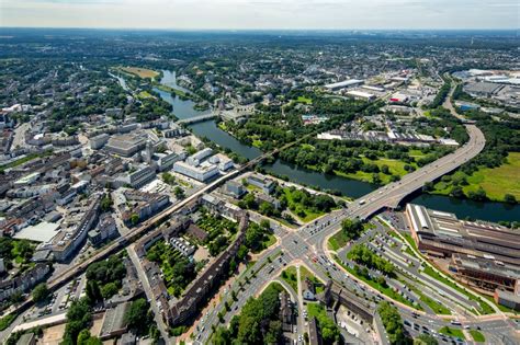 Mülheim an der Ruhr von oben Stadtansicht vom Innenstadtbereich in