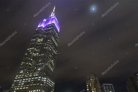 New York - Empire State Building — Stock Editorial Photo © ale72 #109586260