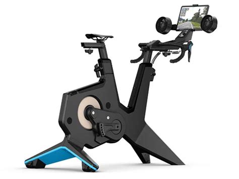 Tacx Neo Bike Plus así es la nueva bicicleta estática de Garmin