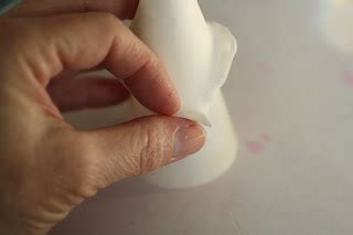 How To Make Unwired Gumpaste Calla Lilies For Cake Decorating A Cake