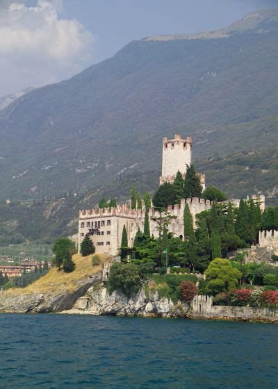 Scaligero Castle Lake Garda Italy Medieval Castles In Europe