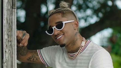 Bryant Myers Conquista El Disco De Oro En Espa A Con Tanta Falta Y Su