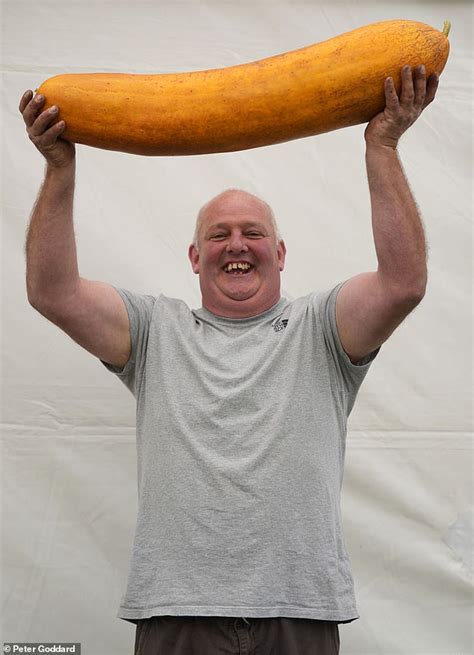 What A Whopper British Gardener Grows World S Biggest Ever Cucumber