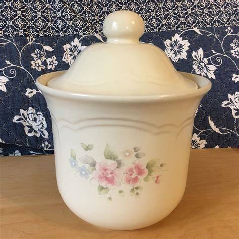 Pfaltzgraff Tea Rose Cookie Food Jar Canister And Lid Vintage Usa Heavy