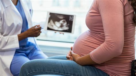 First All Black Female Ob Gyn Resident Team Fights Health Inequities