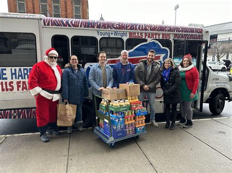 Holiday Food Drive — Aia Buffalowny