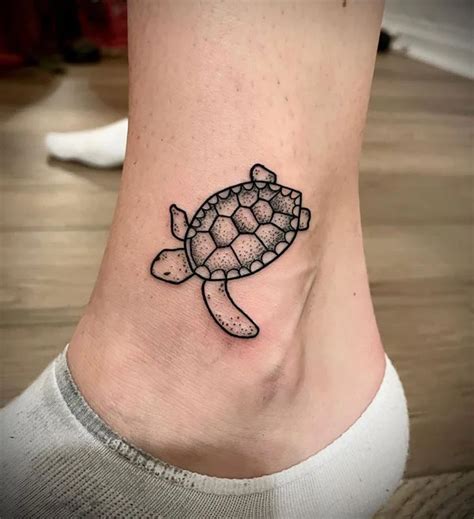 89 Meaningful Sea Turtle Tattoo Ideas For 2023