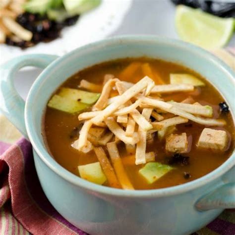 Sopa De Tortilla Vegana Con Chipotle Mi Mero Mole Recetas Veganas Y