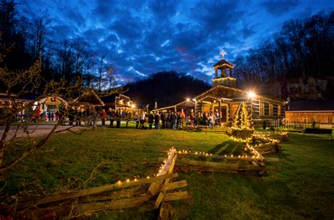 Heritage Farm Christmas Village Cabell Huntington Cvb Cabell