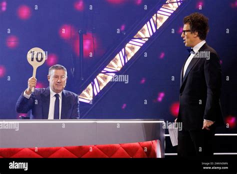 Juror Joachim Llambi Und Moderator Daniel Hartwich Bei Der Tanzshow