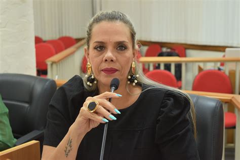 Vereadora Juliene Sabino propõe criação do Conselho Municipal de